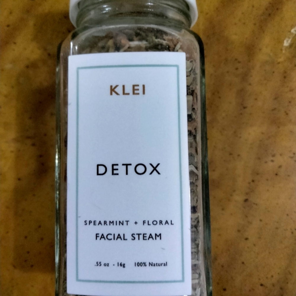 Klei facial detox and eyeglass strap all items marked $10 or less are 10 for $25